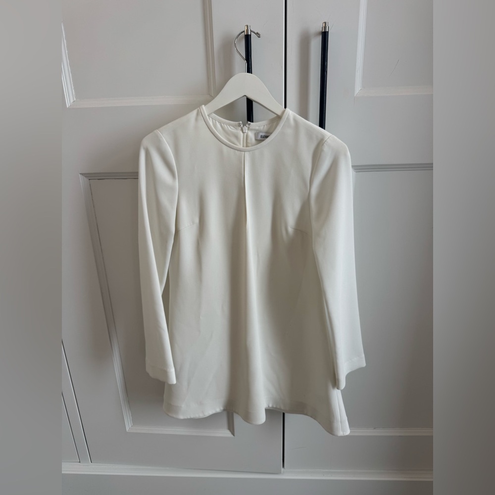 Beautiful Elizabeth and James dress, flared sleeves